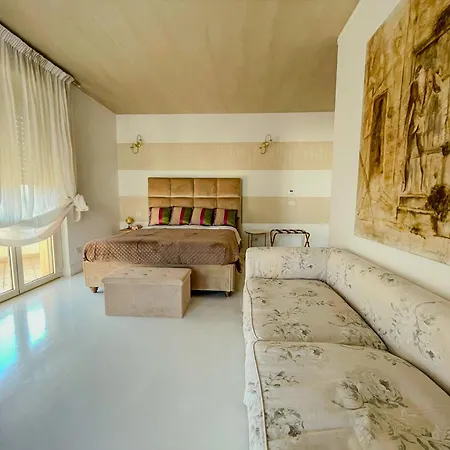 Mora Lejlighed Bari